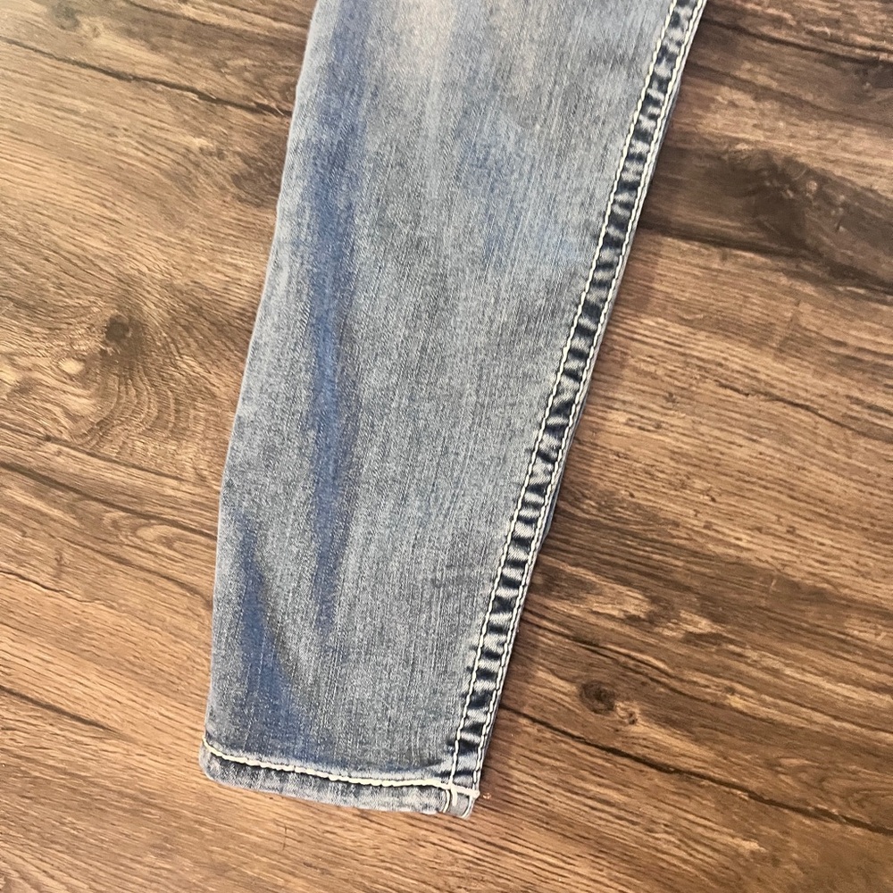 True Religion Light Blue Boot Cut Jeans - Picture 4 of 6